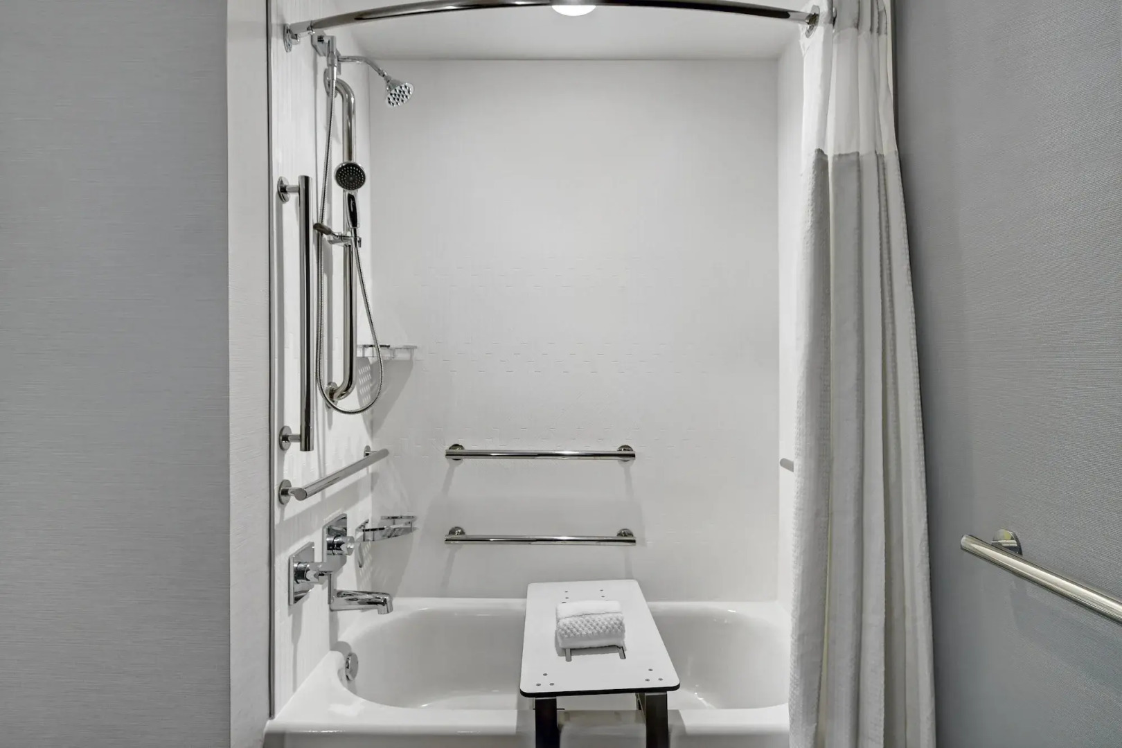 Courtyard by Marriott Manhattan Aggieville