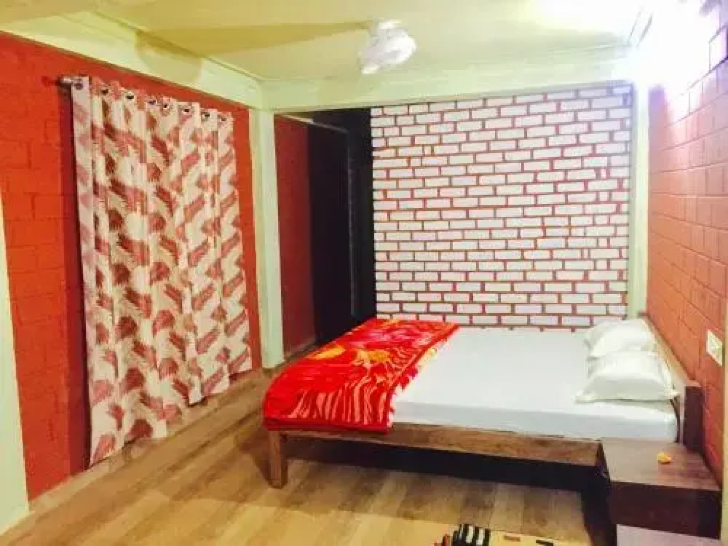 Streamedge Sakleshpur