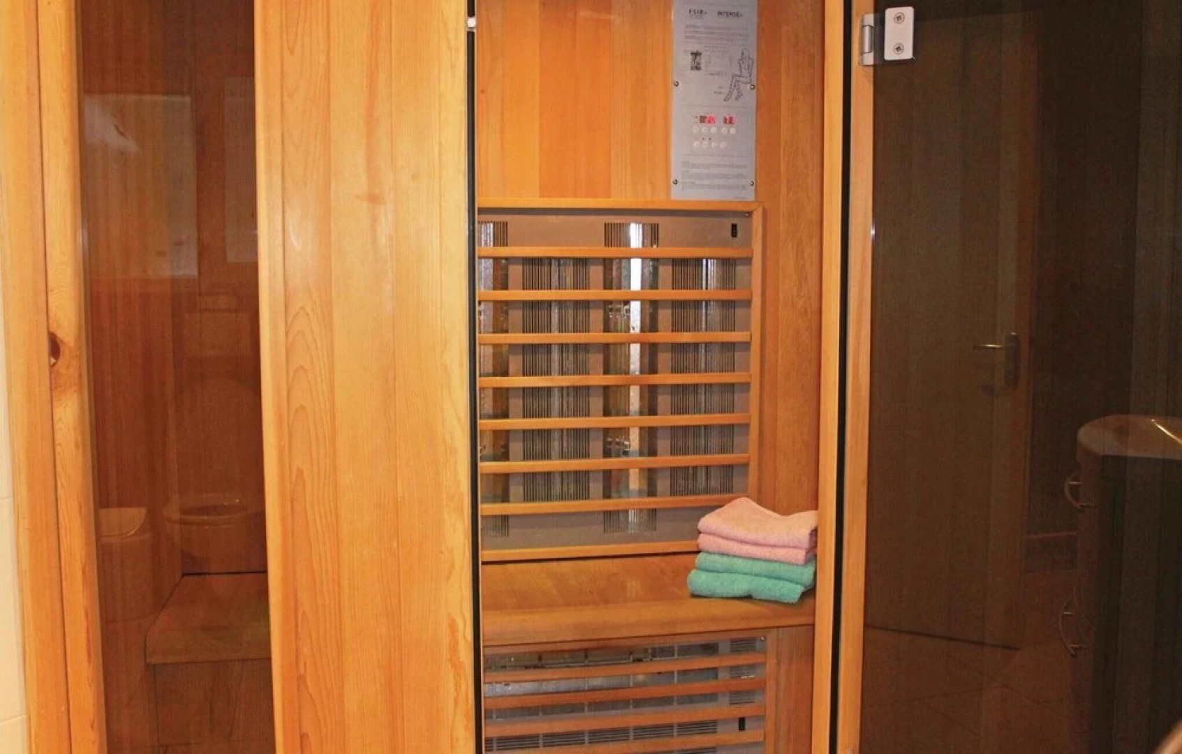 Amazing Home in Lunteren With 6 Bedrooms, Sauna and Wifi