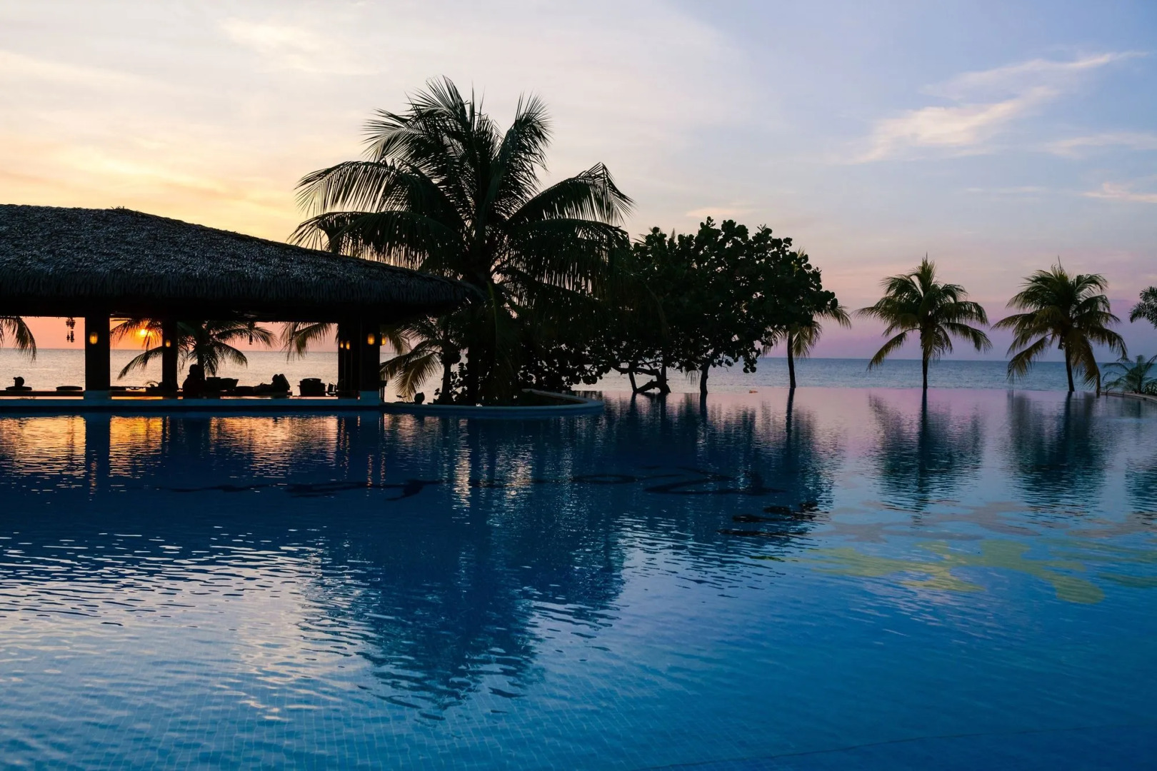 Grand Roatan Caribbean Resort