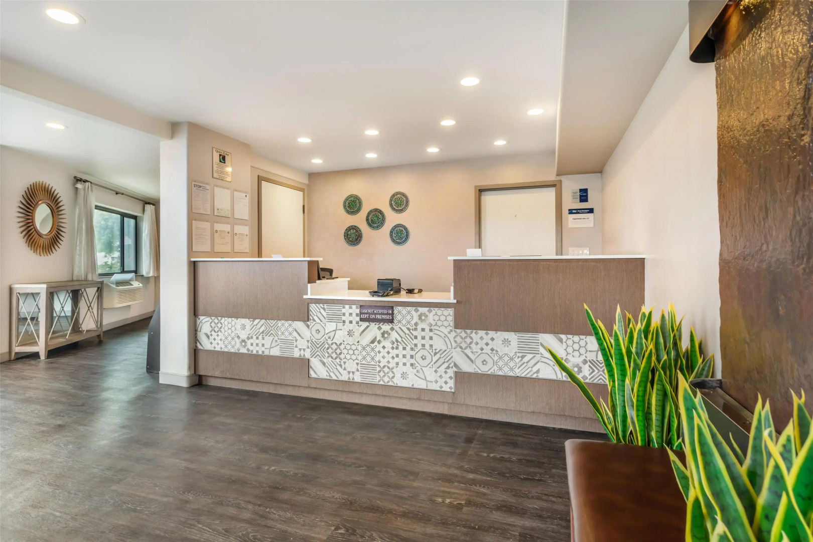 Best Western Rose Garden Inn