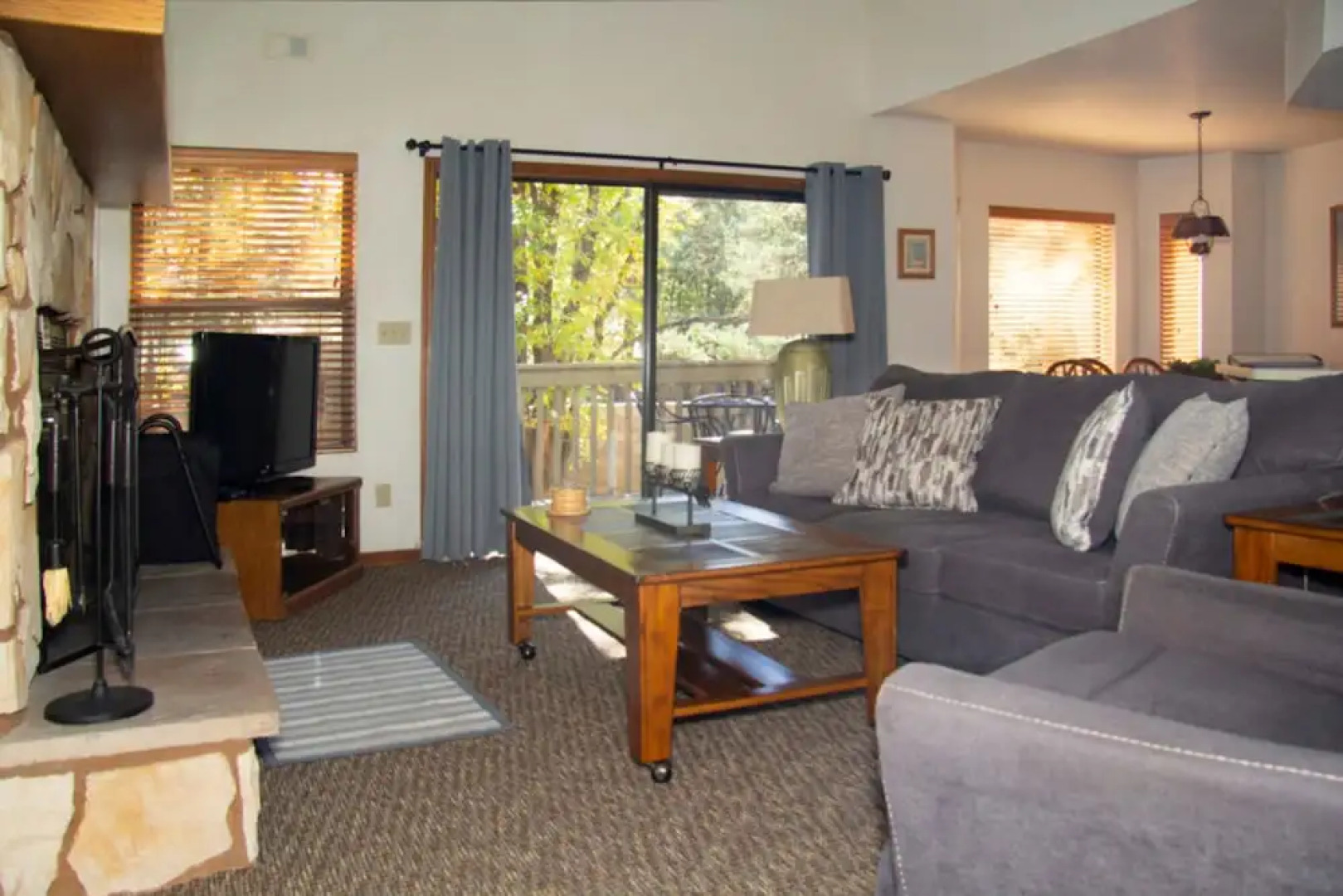 Quality Hill Resort Villas