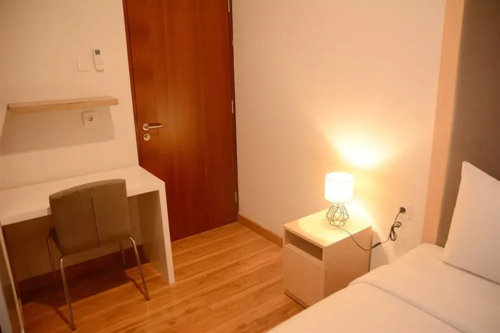 Luxury 2BR Roseville Soho & Suite Apartment near ICE BSD