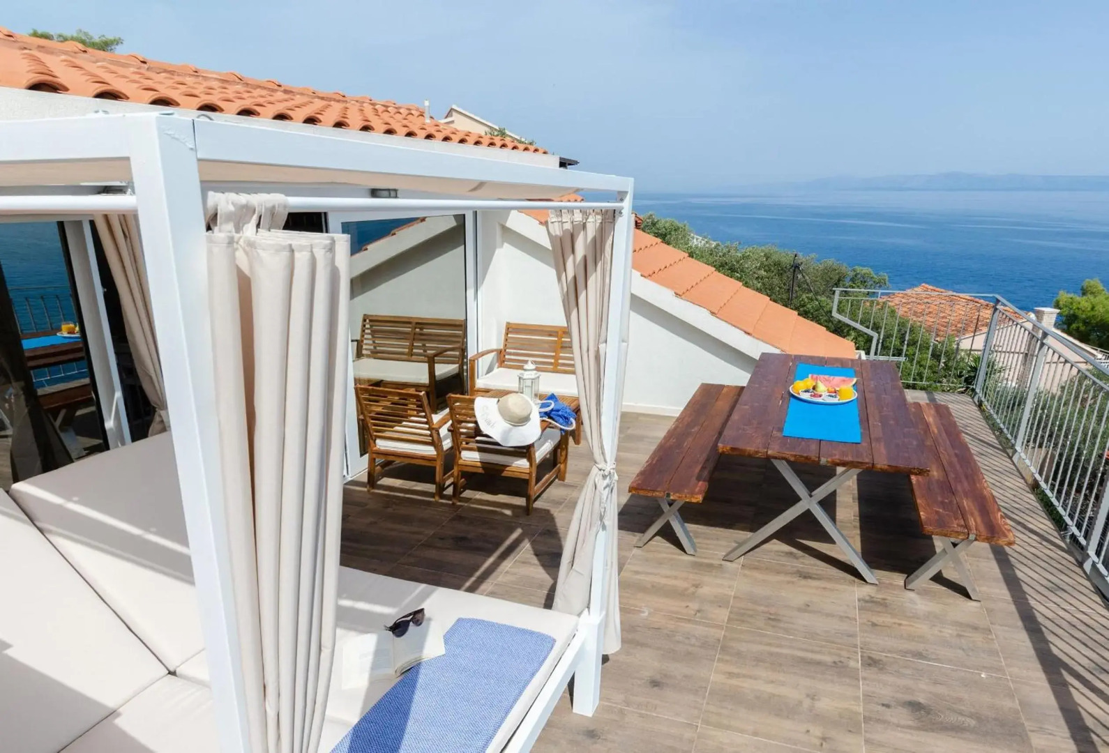 Summer House Bougainvillea by Dubrovnik Colors