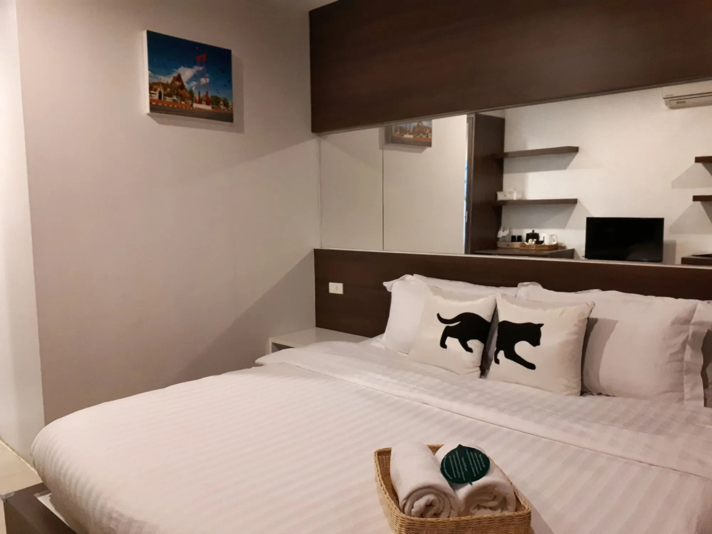 Bed by City Surawong-Patpong
