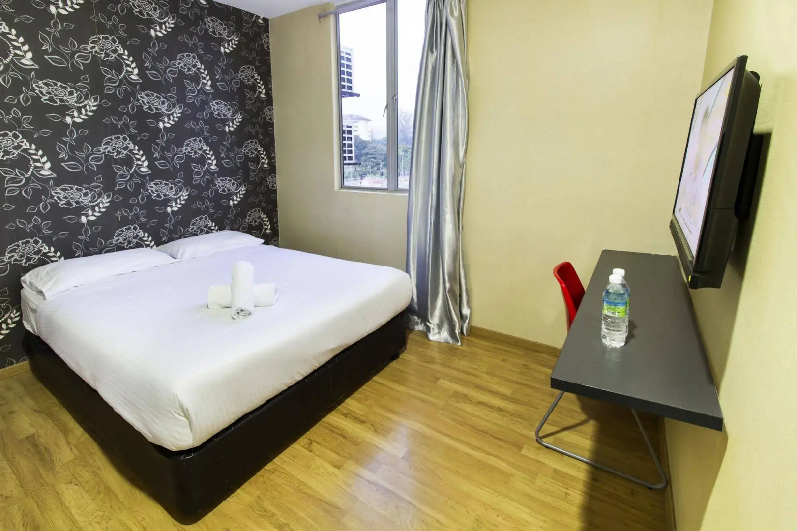 Smile Hotel Selayang Point