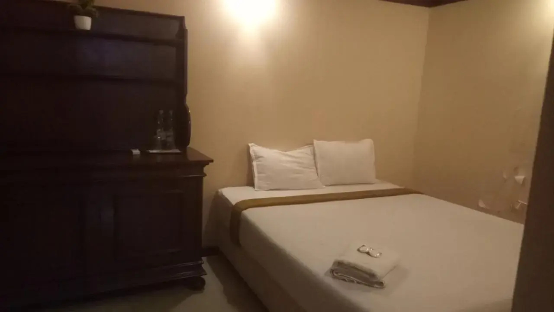 Airy Syariah Kapten Mulyadi 166 Solo