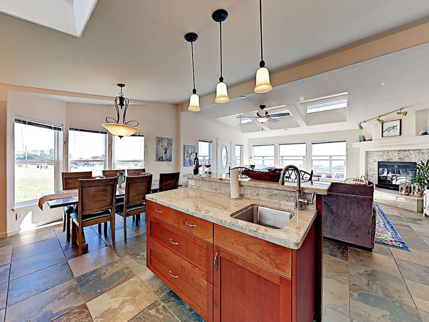 New Listing! Bodega Bay Oasis, Walk To Beach Home