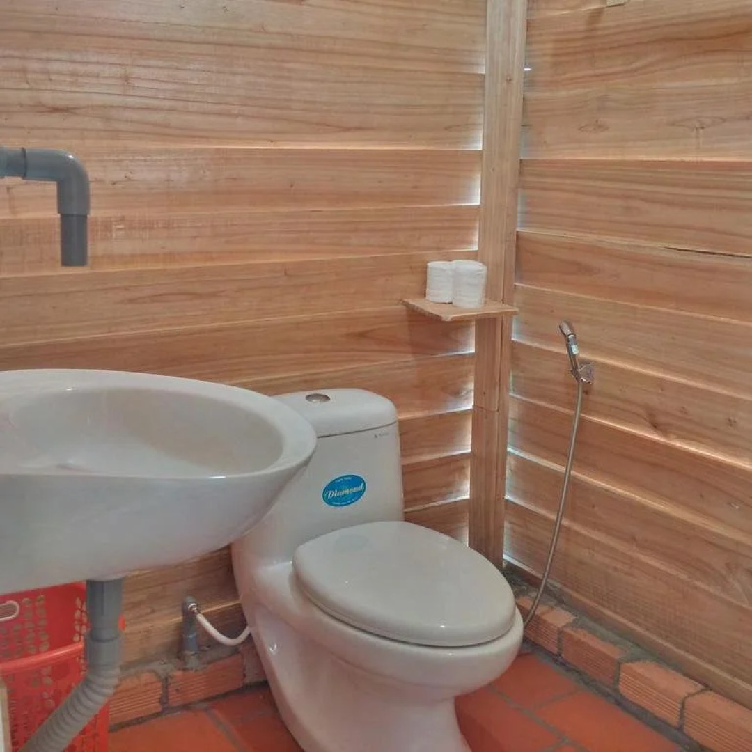 Lava Rock Viet Nam Lodge