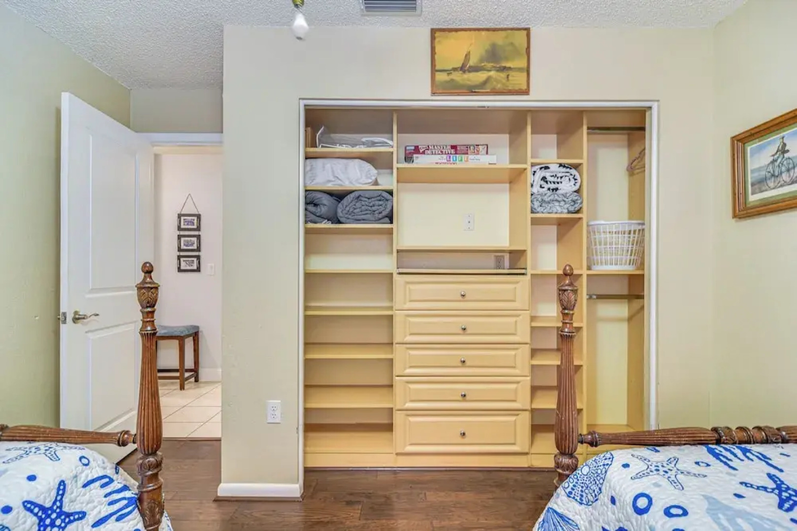 4 Mi to Beach: Sunny Seminole Home w/ Pool