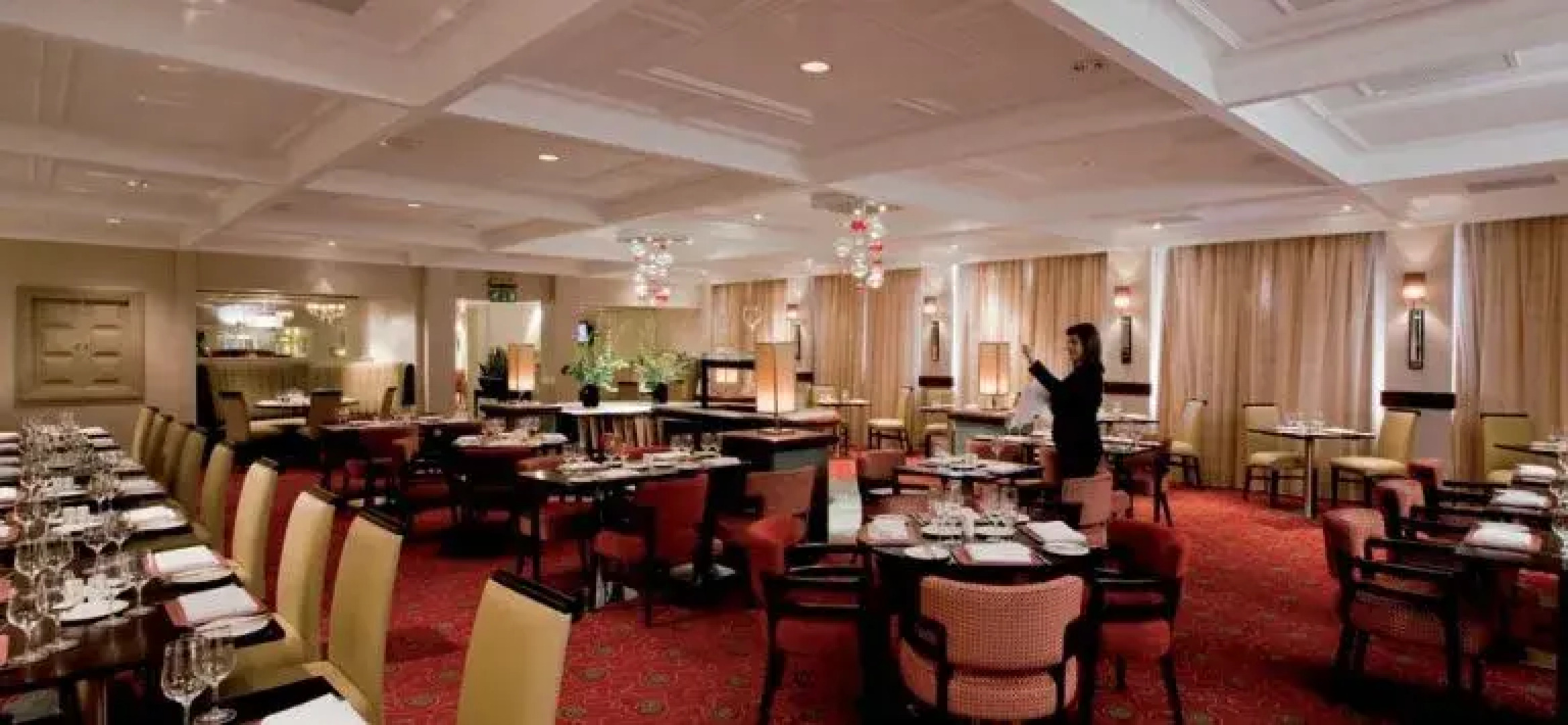 The Aberdeen Skyway Hotel