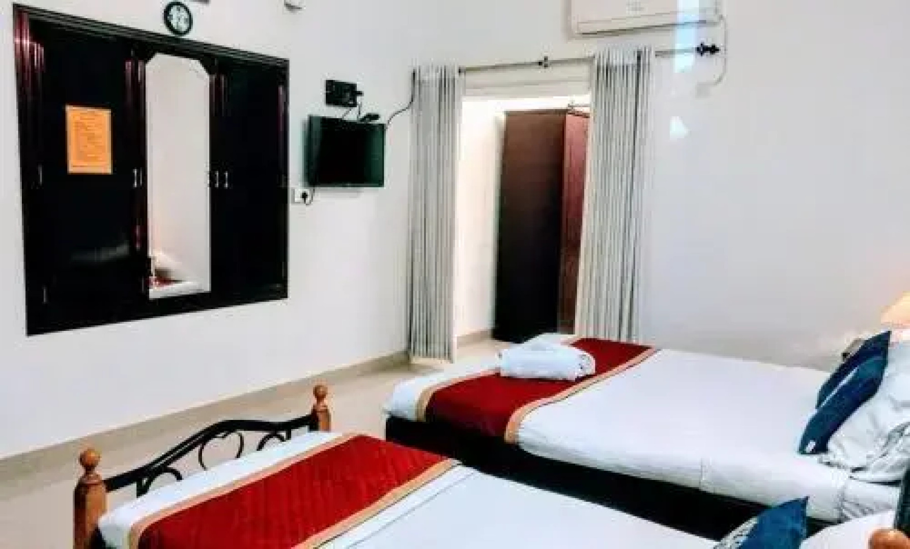 Sri Anandan Residency