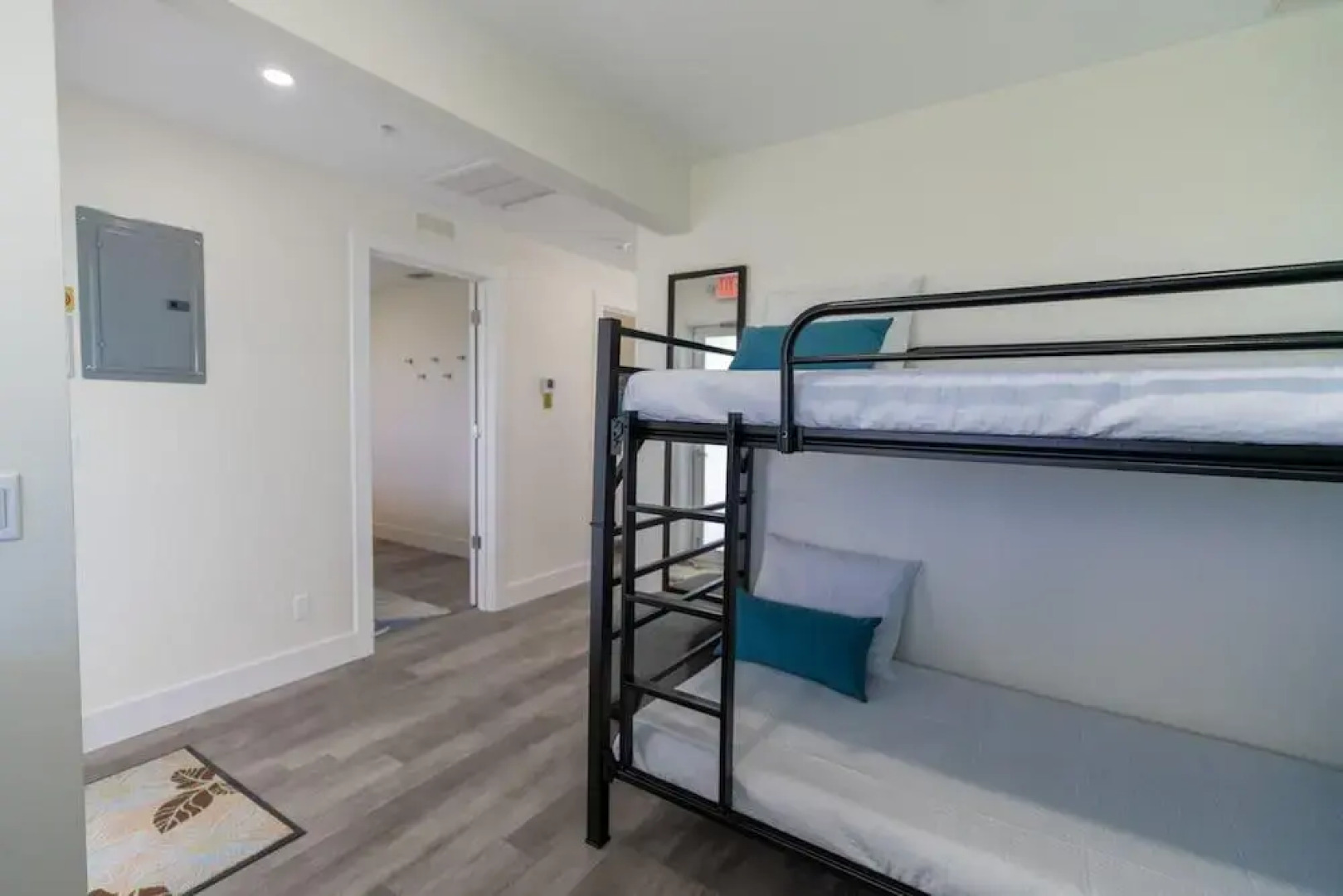 Sugarloaf Key Hotel at KOA Resort