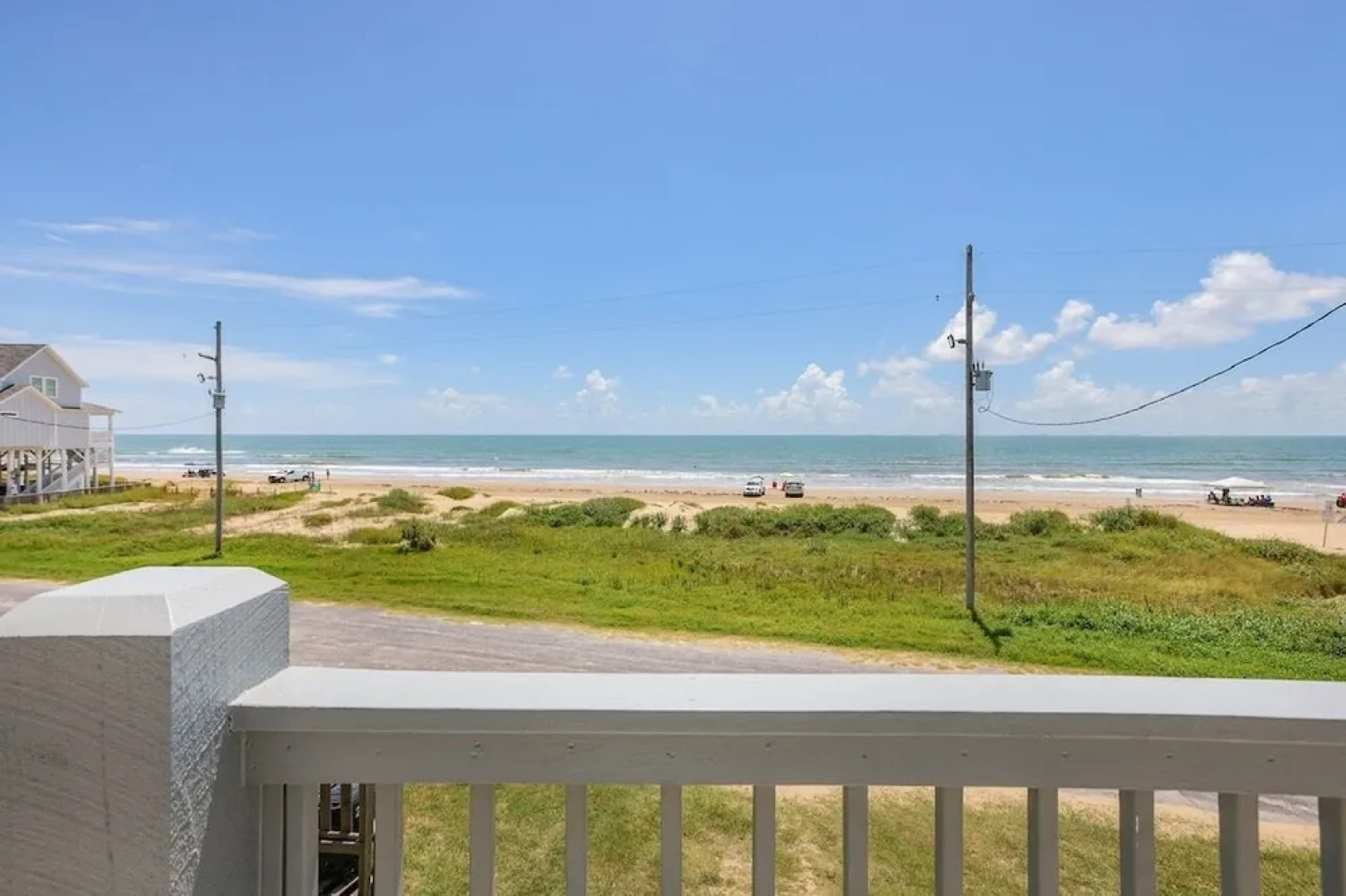 A La Playa 2 Bedroom Home by RedAwning