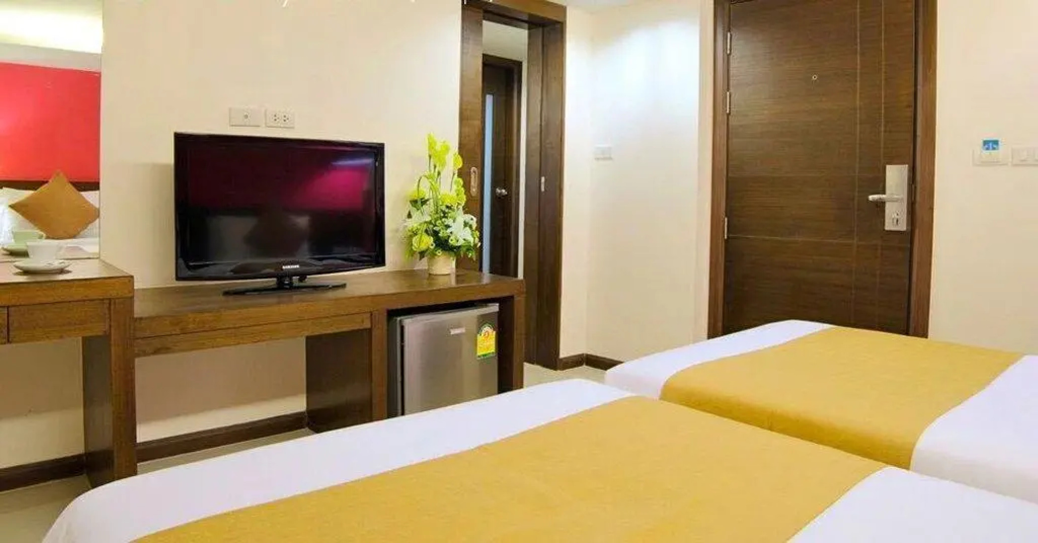 Отель Grand Alpine