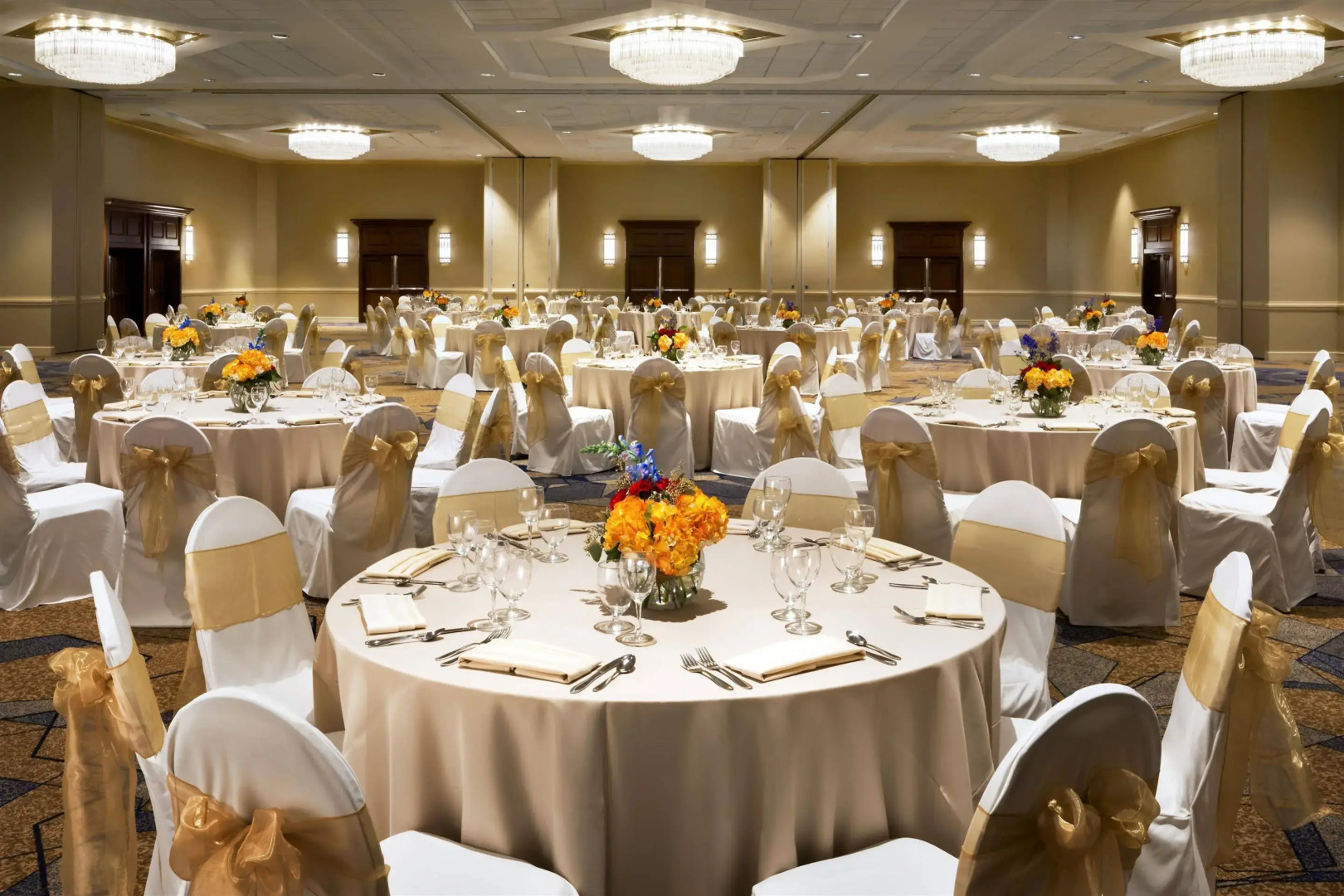 Sheraton Pittsburgh Hotel at Station Square