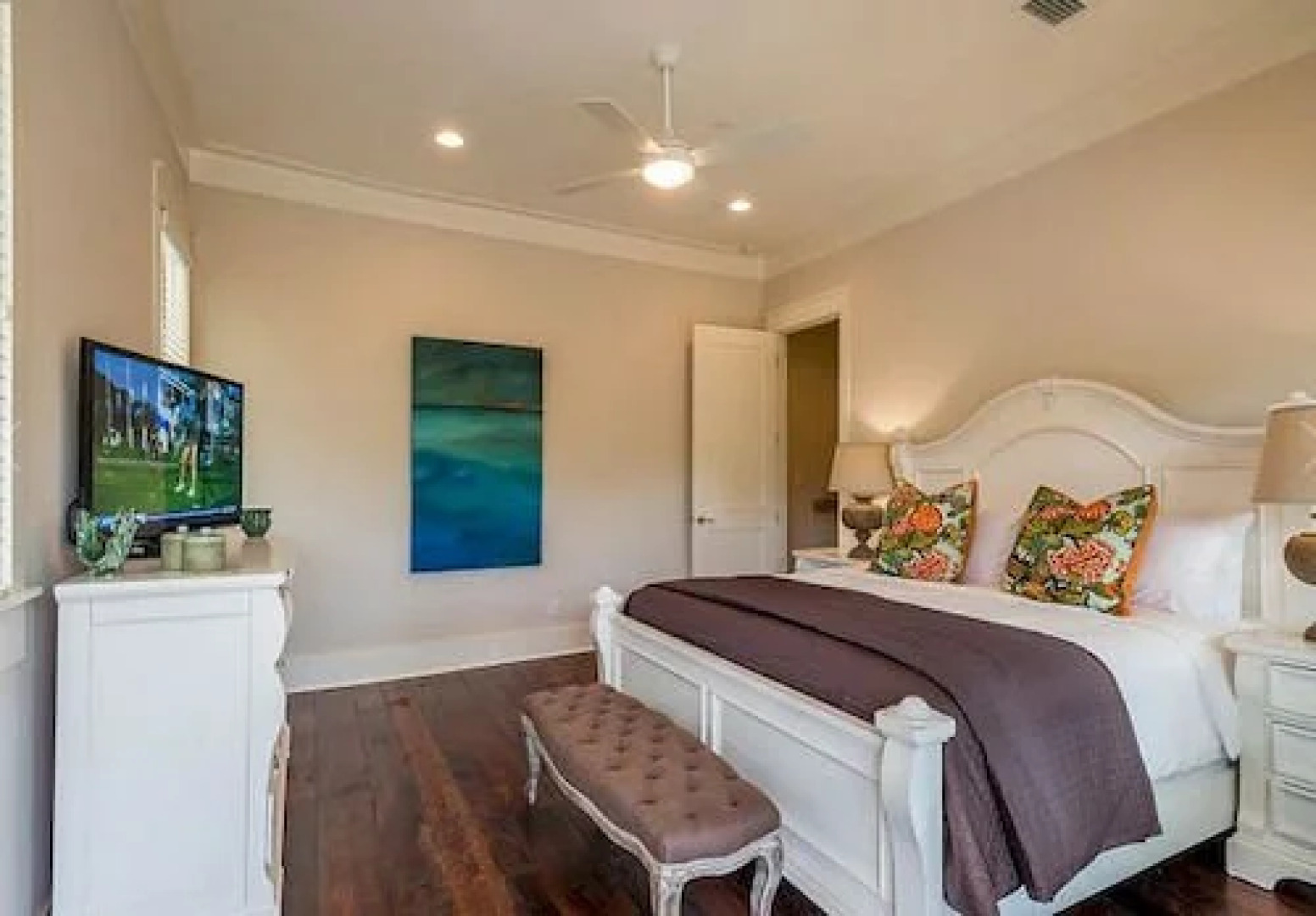 Watercolor Vacations by 360 Blue