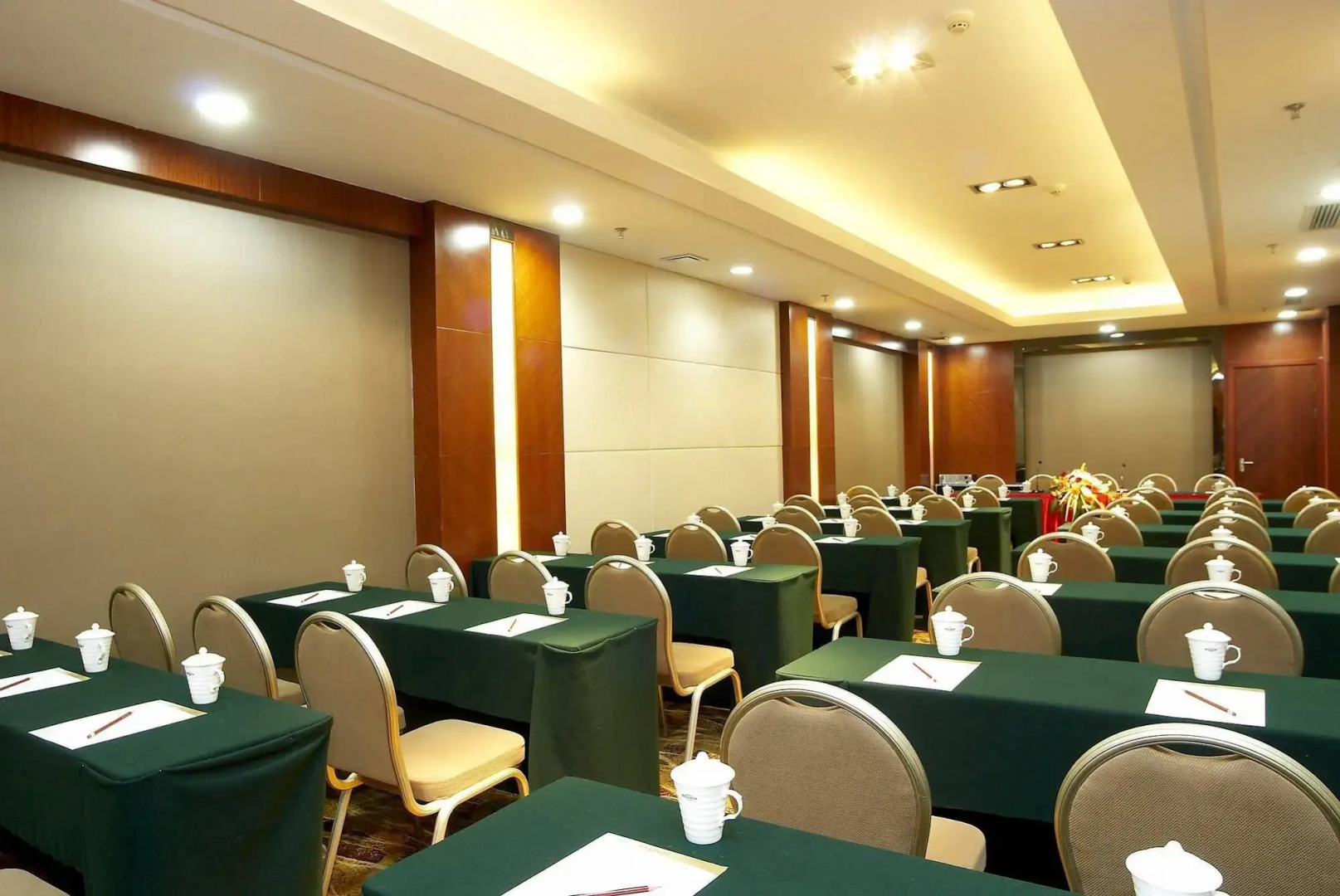 Bossman International Hotel