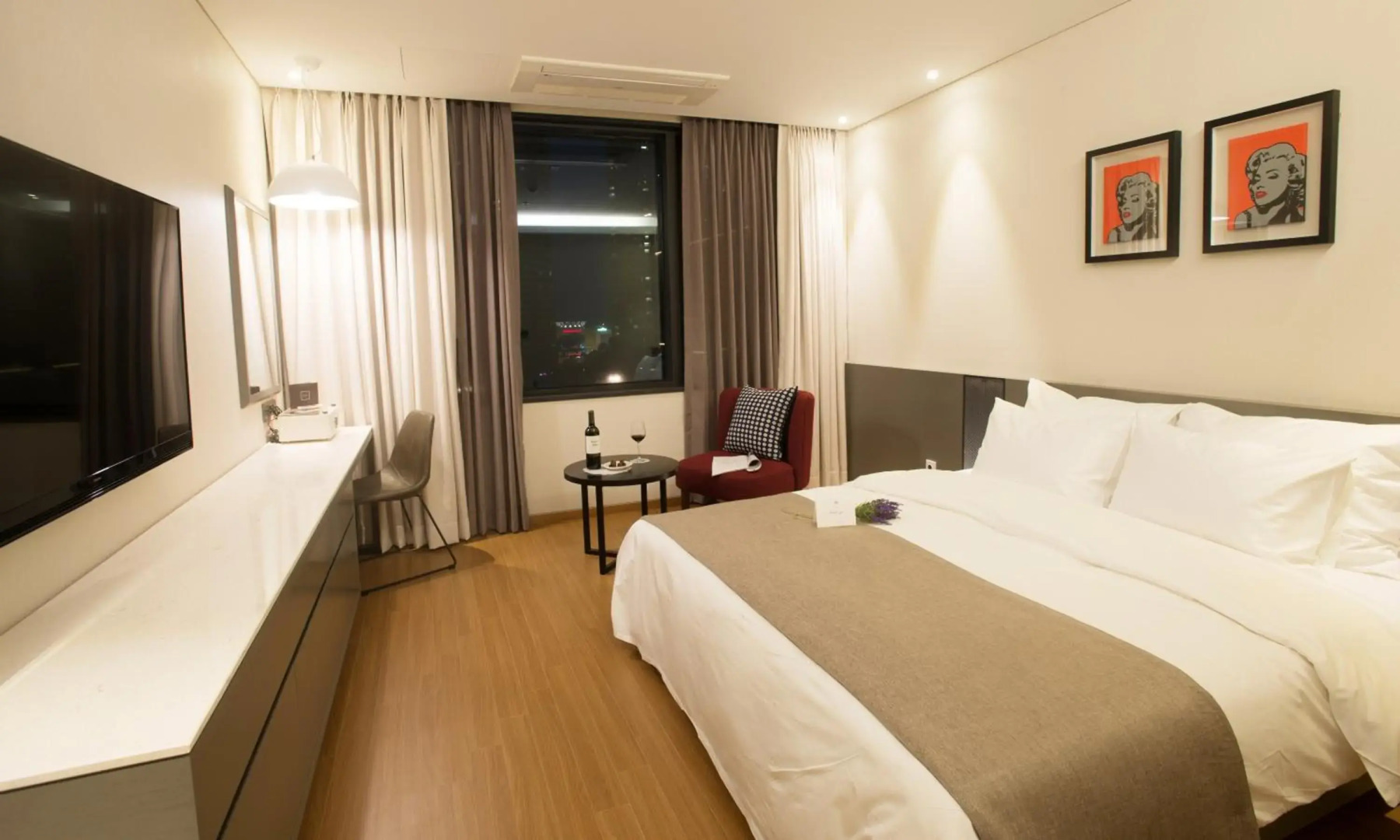 Gloucester Hotel Cheongju