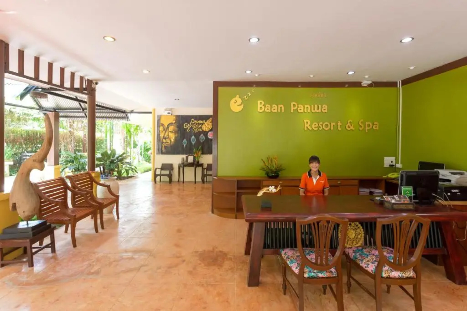 Baan Panwa Resort