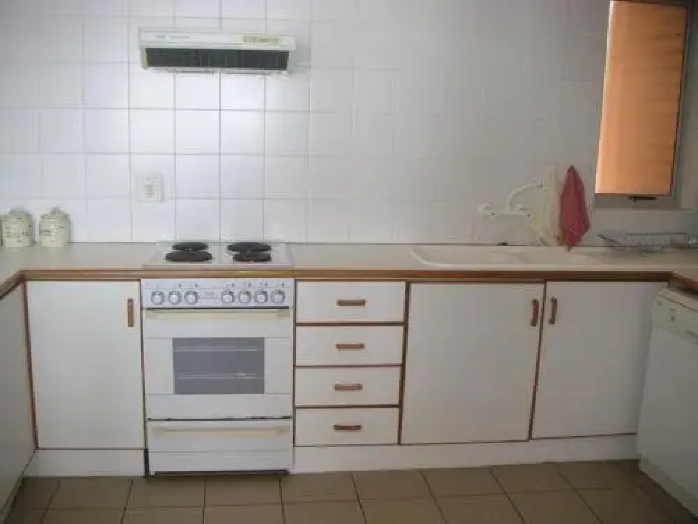 Waterside Living NT01