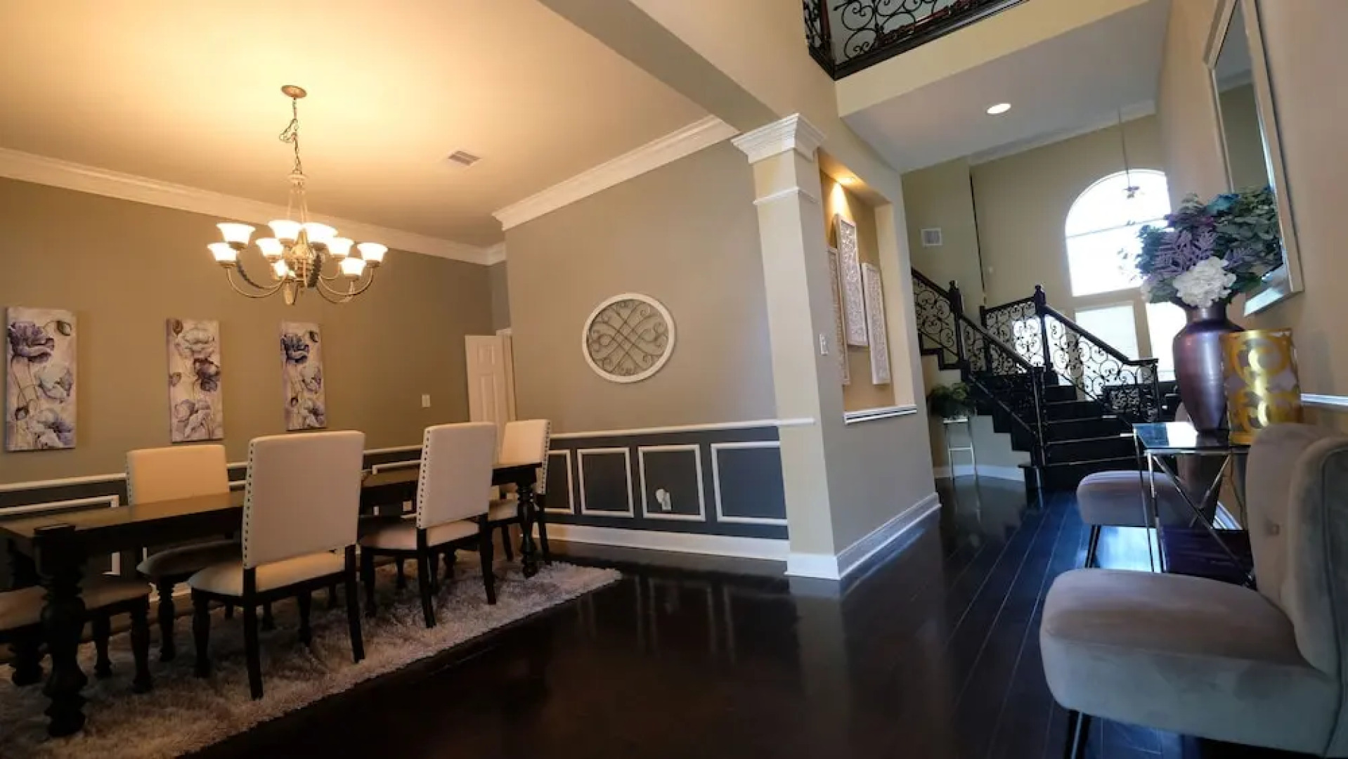 5Bdrm 3.5Bath 12Beds - HOME BIG AS TEXAS