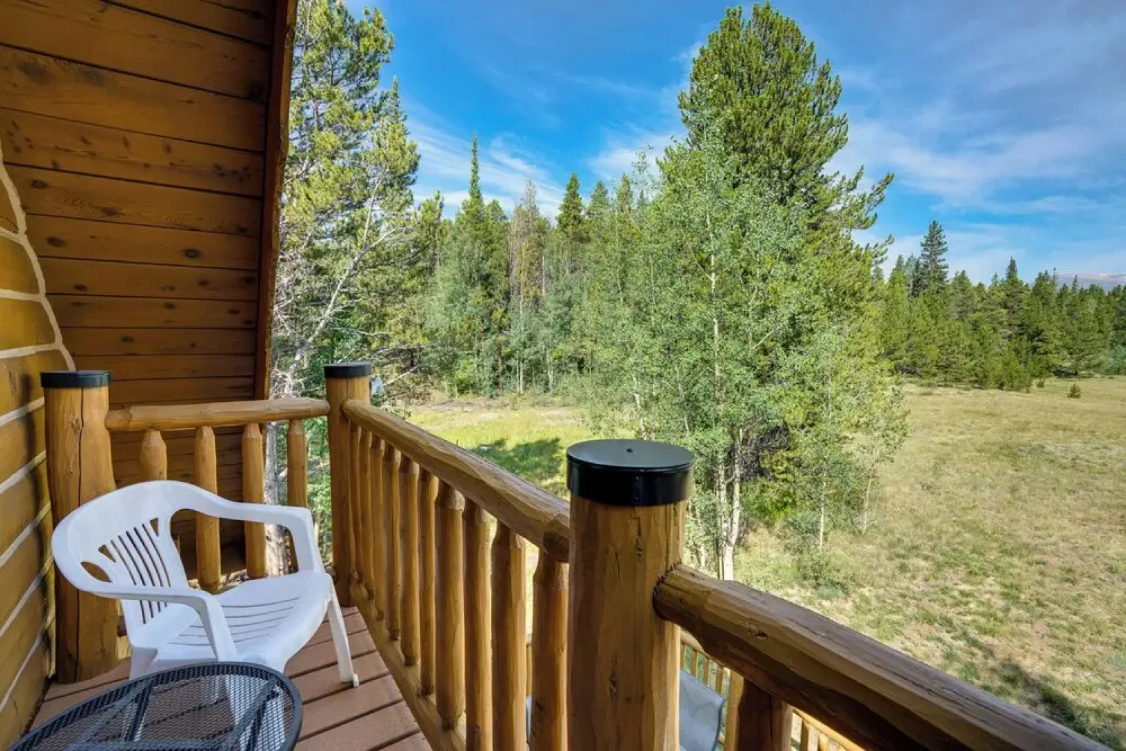 24str-00023 Fairplay Cabin w/ Hot Tub on 4 Acres!