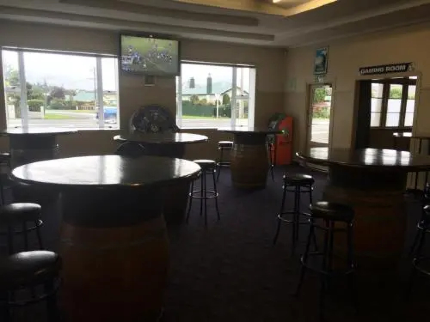 Winton Commercial Hotel