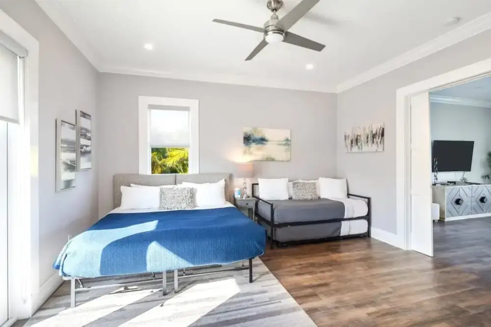 Evershore House Pool Parking Dock