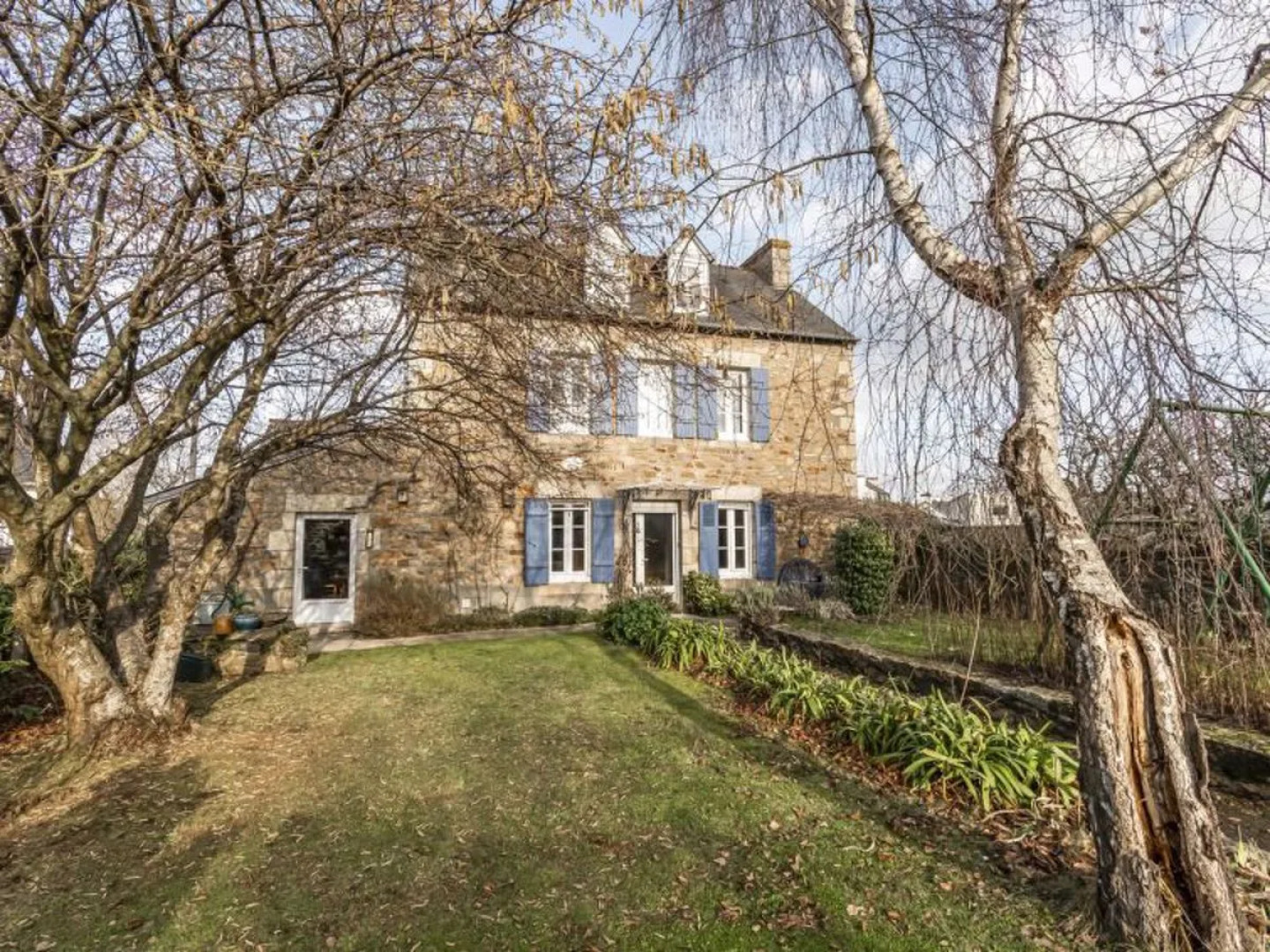 House Les Roses Yffiniac