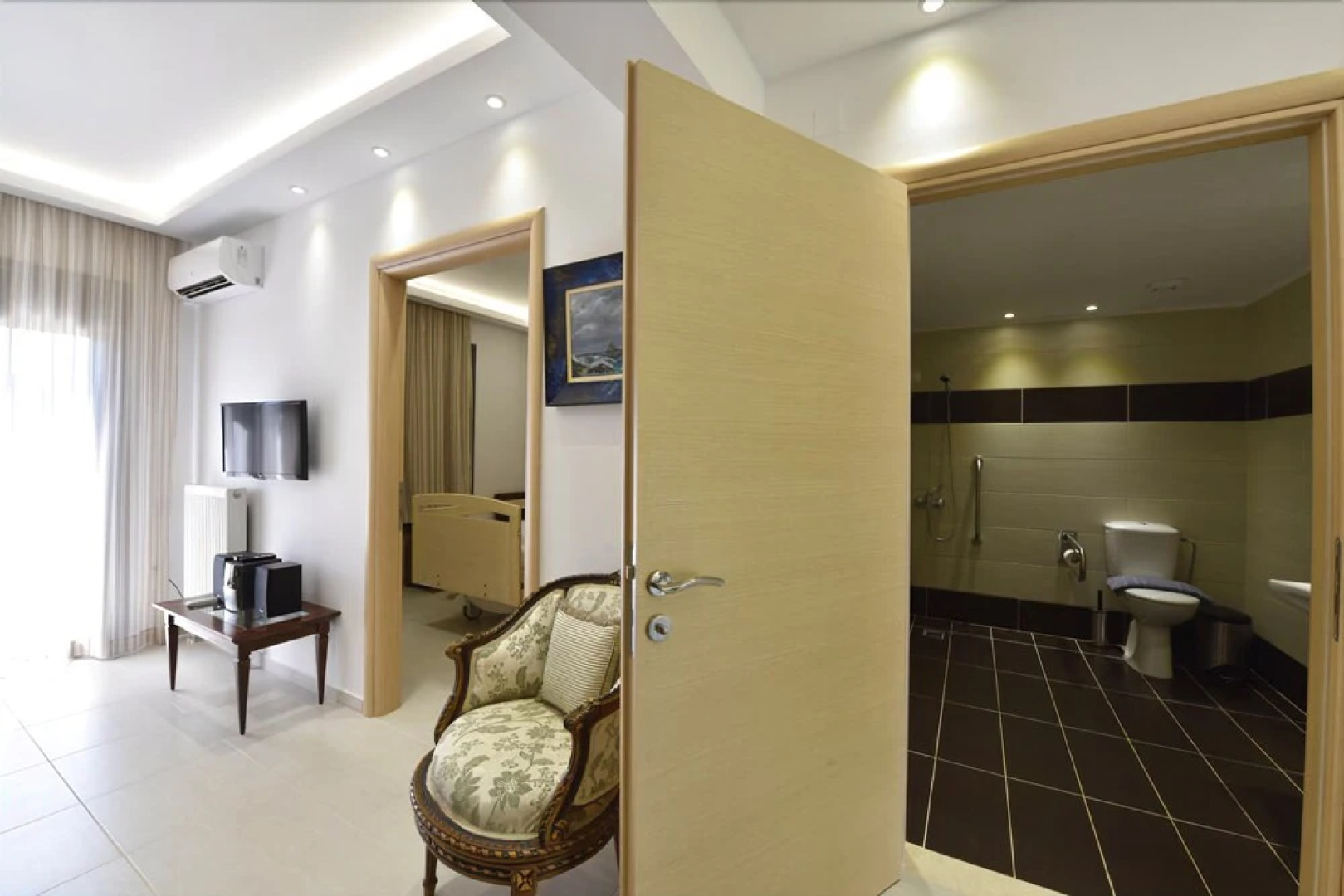 Alexander AMEA Hotel