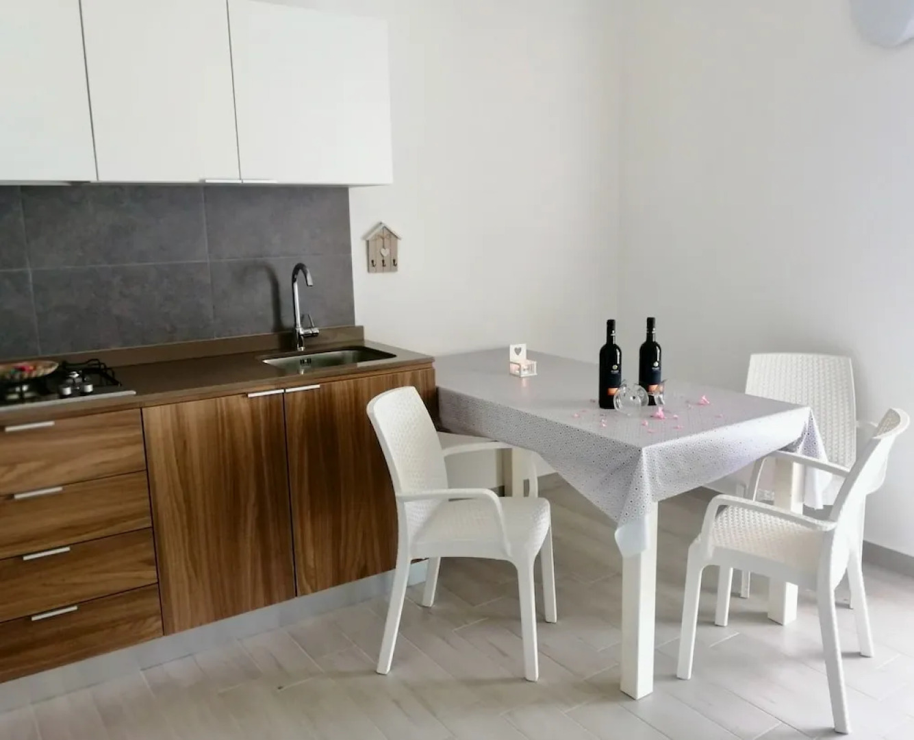 Midenza Seaside & Nature Retreat