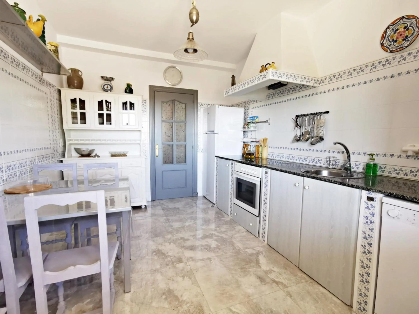 Aloja entero El Mirador de Acebo 4 estrellas piscina Sauna Spa