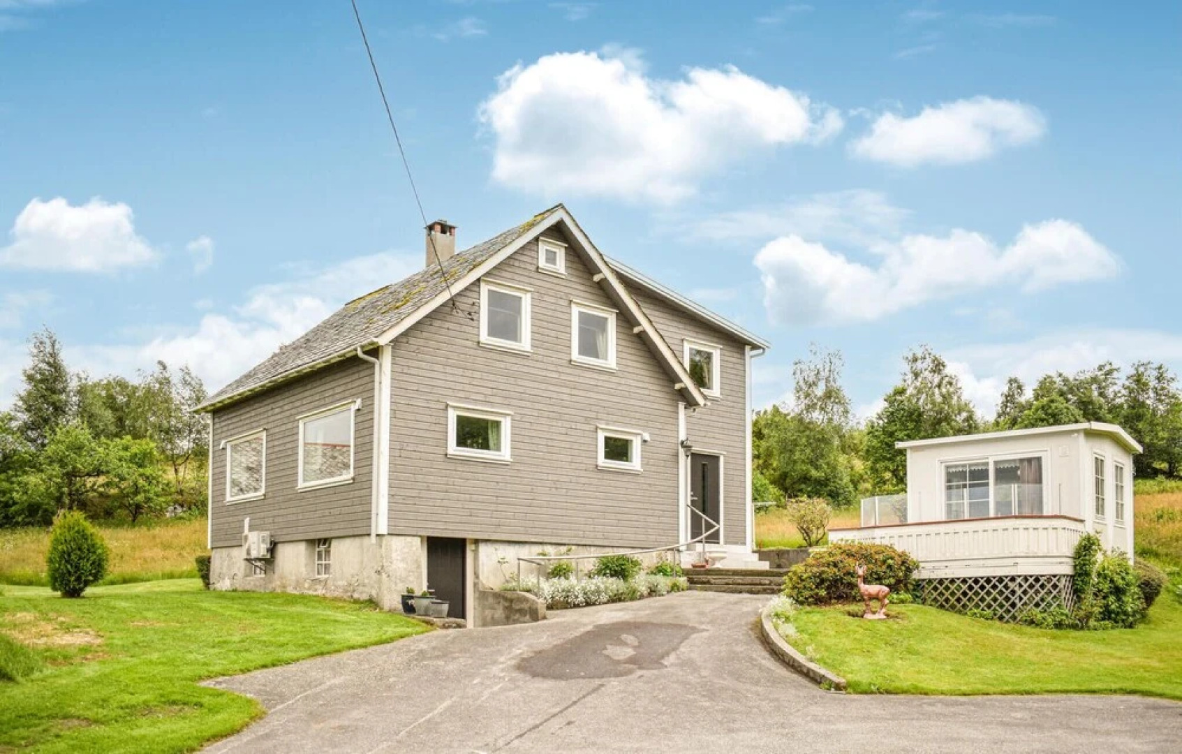 Amazing Home in Bjoa With 5 Bedrooms and Wifi