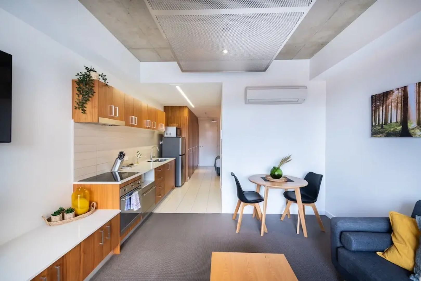 Accommodate Canberra - Mode