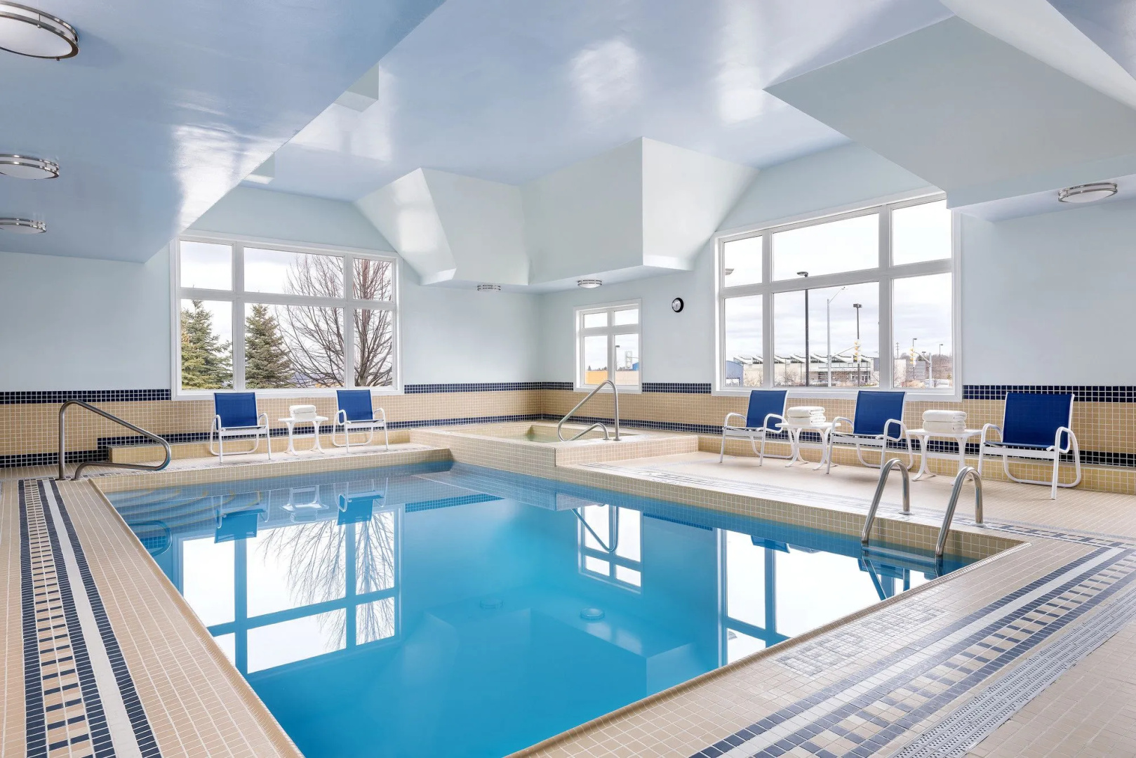 Four Points by Sheraton Barrie
