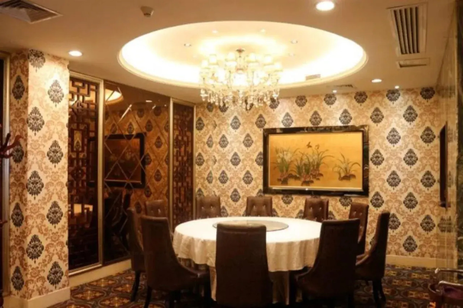 Quanzhou Huian Dongnan Hotel