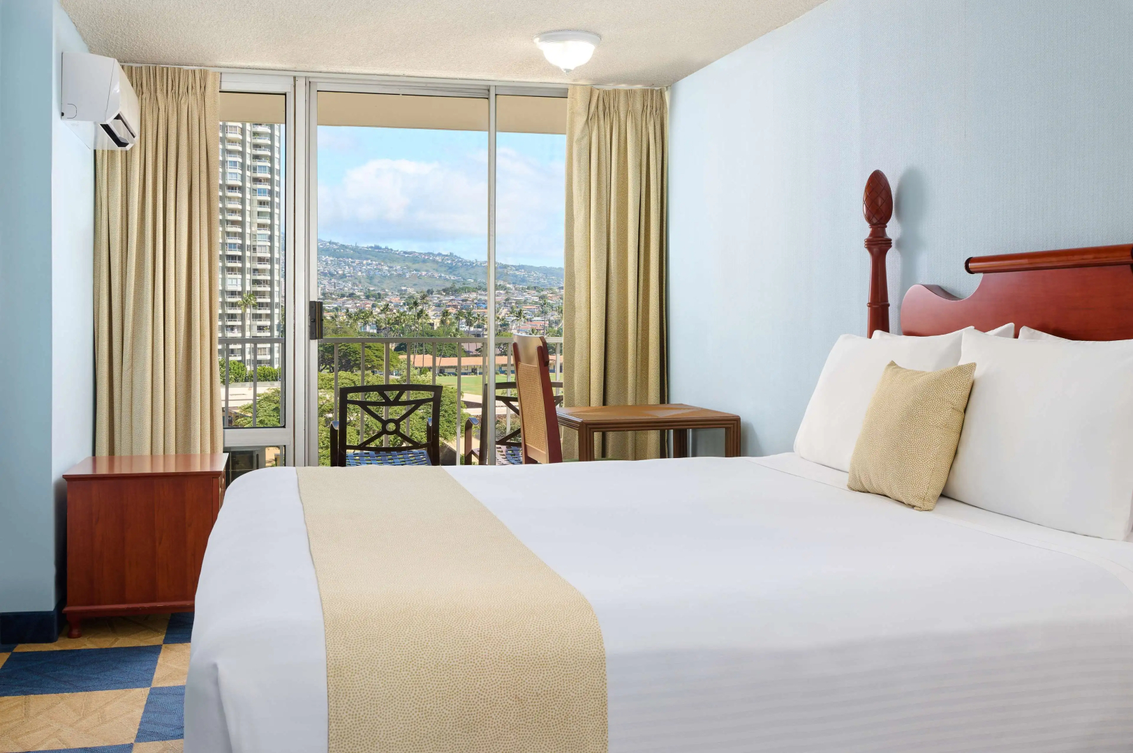 Ewa Hotel Waikiki