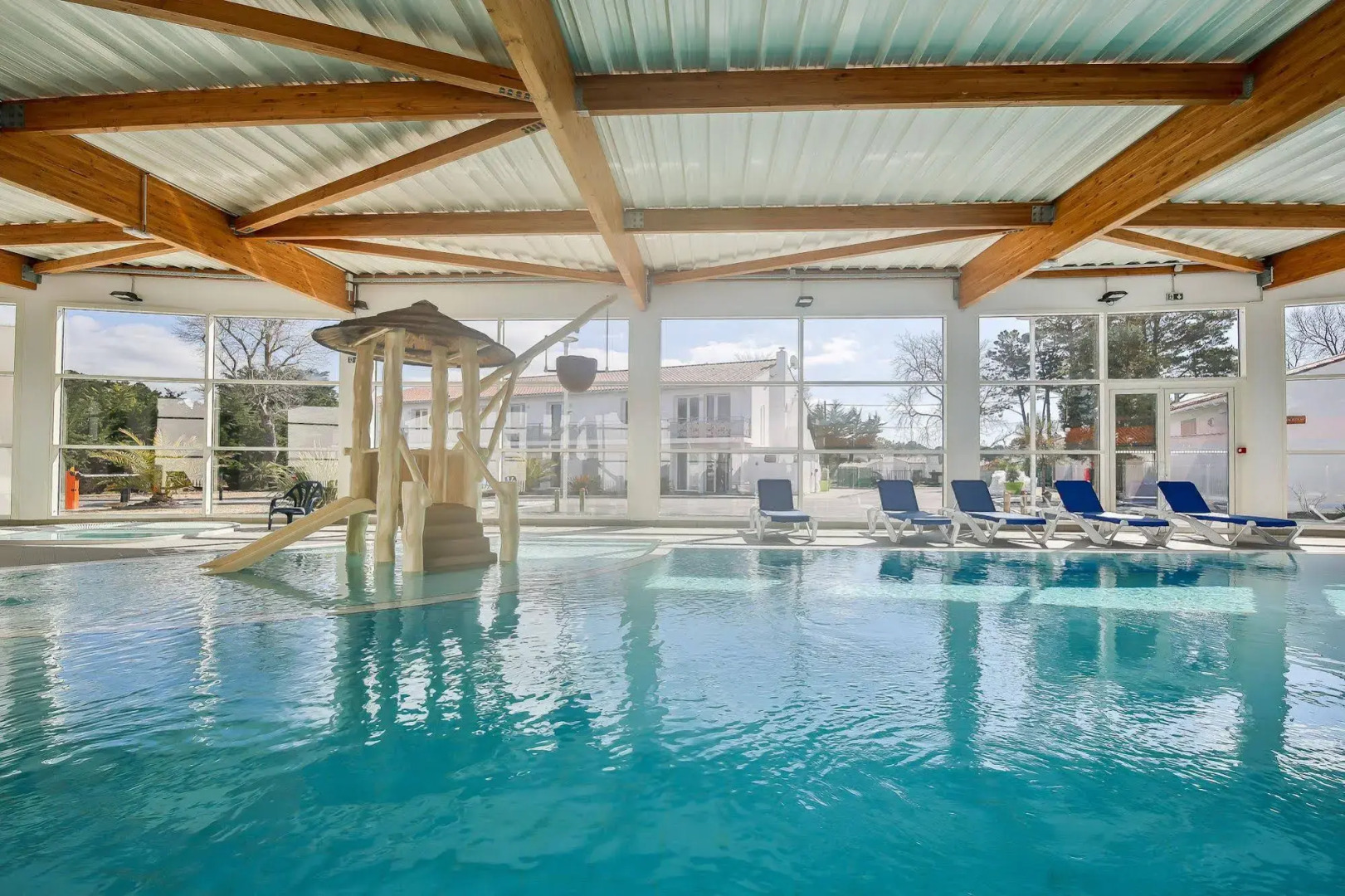 Hotel Vent d'Eden Park