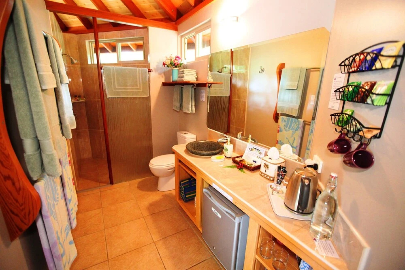 Sunrise Beach Cabanas Eco-Resort