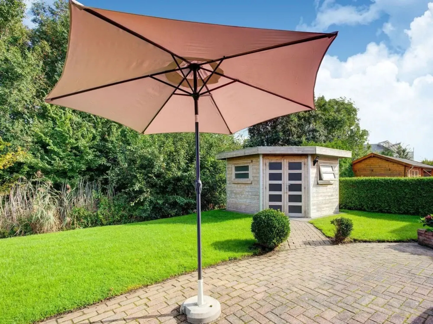 Luxurious Holiday Home in Koudum With Pool