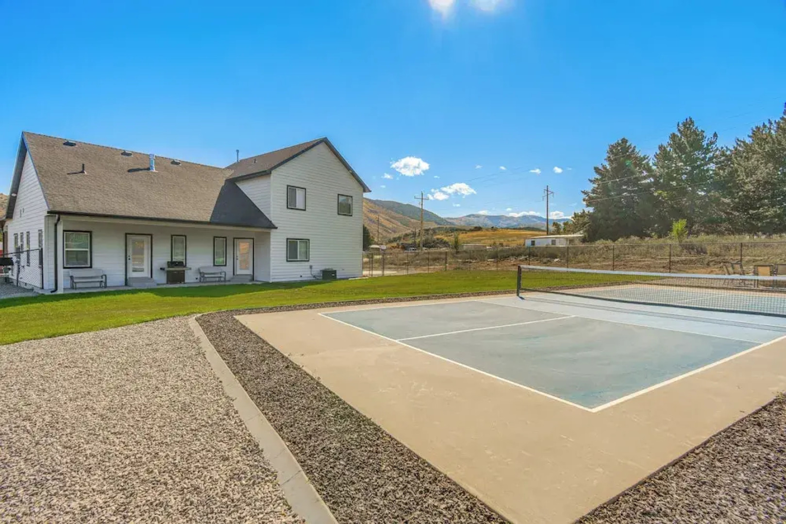 1 Mi to Pools: Chic Lava Hot Springs Home