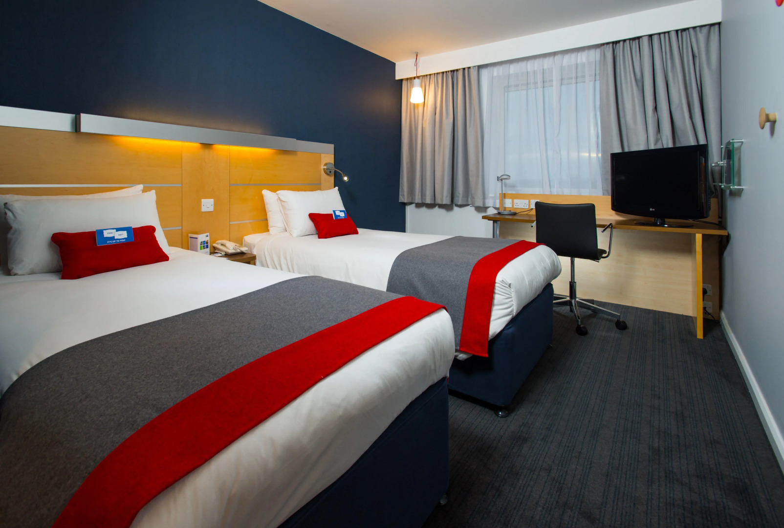 Holiday Inn Express Bedford by IHG