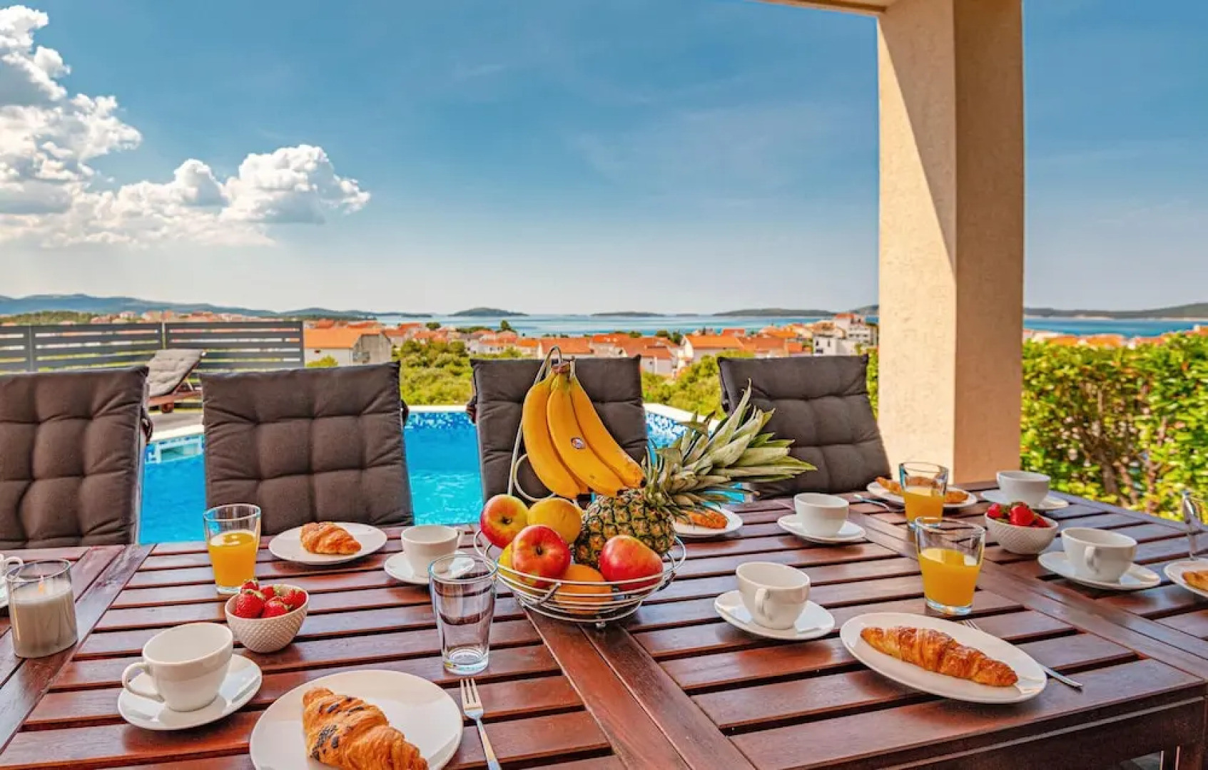 Amazing Home in Brodarica With Outdoor Swimming Pool, Wifi and Heated Swimming Pool