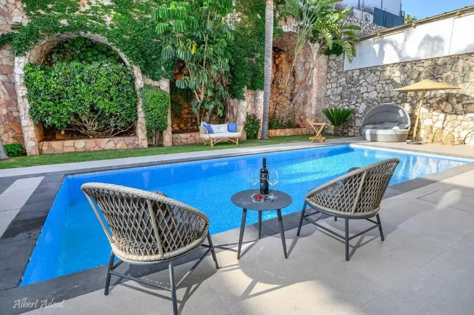 סוויטת הרמס- סוויטת פאר עם בריכת שחיה פרטית