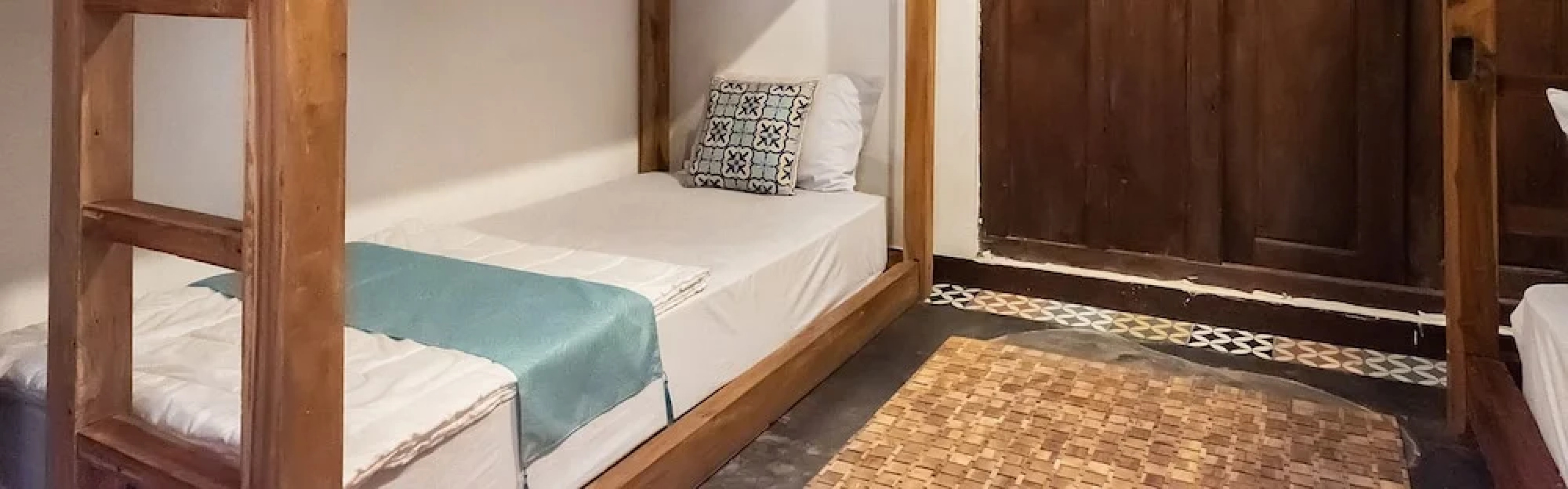 TwoSpaces Living at Kayu Beach Villa