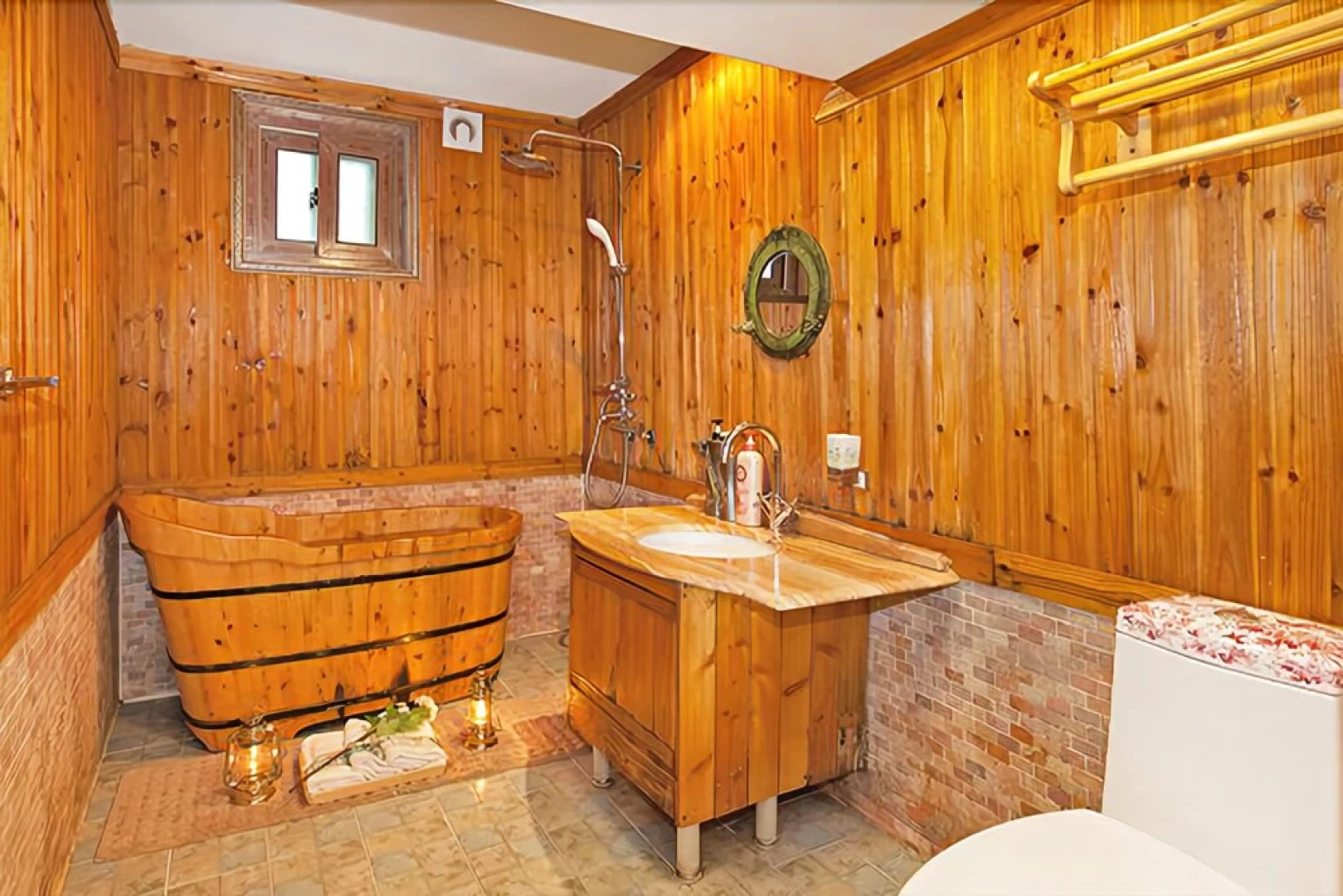 Tongyong Shayri Pension