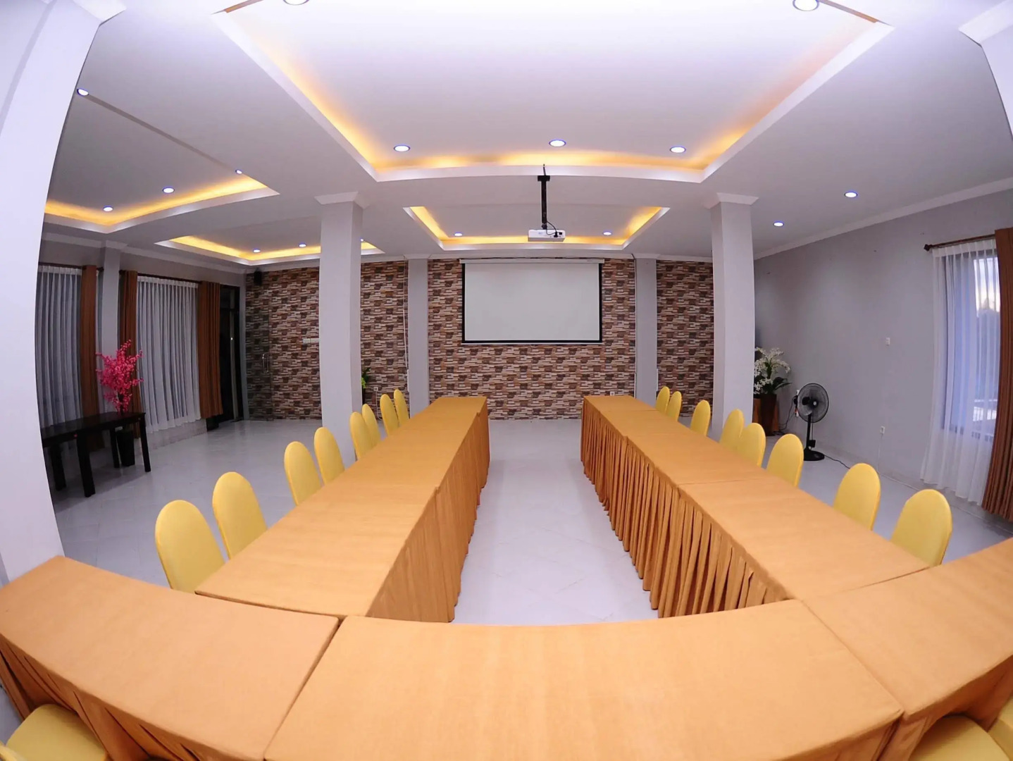 Lembasung Boutique Syariah Hotel
