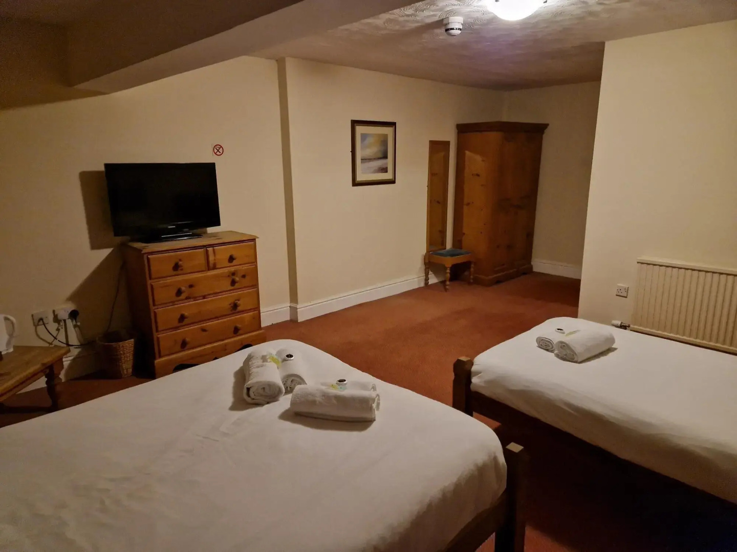 The Menai Hotel and Bar