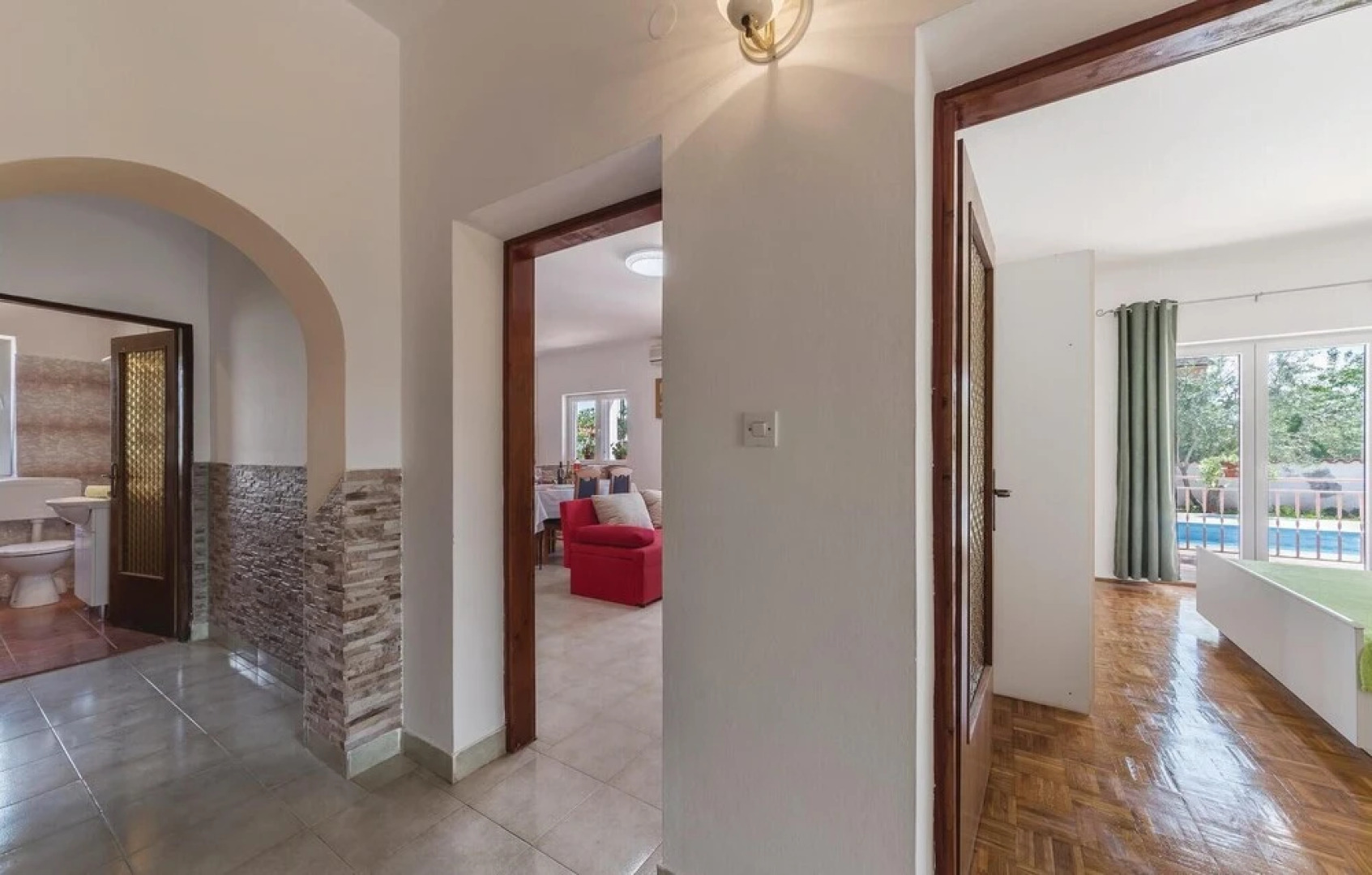 Nice Home in Liznjan With Wifi and 3 Bedrooms